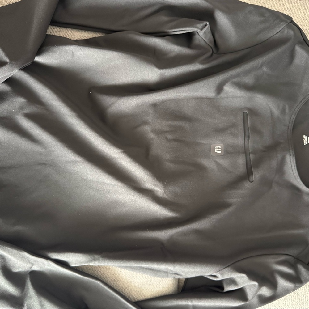 Yeezy Black Long Sleeve Tee - Picture 2 of 6